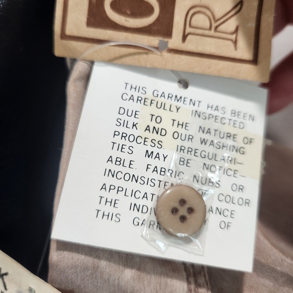 NWT One Resource Vintage Late 70s Brown Button Down 100% Silk Sleeveless Blouse - Picture 8 of 9